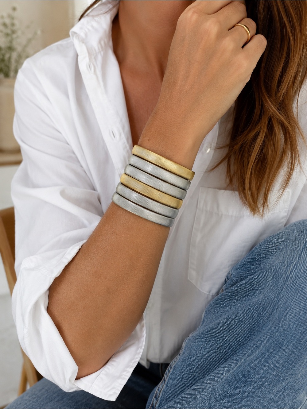 Set of 6 Mixed Metal Stretch Bangle Bracelets Gold & Silver Tone